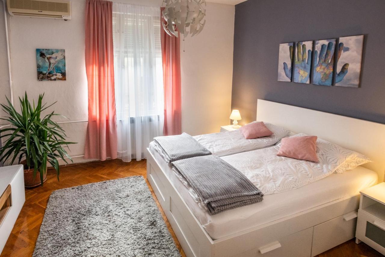 Neimar Apartment With Great Wi-Fi And Free Parking เบลเกรด ภายนอก รูปภาพ